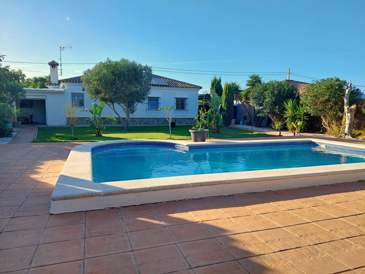 Andaluz Homes