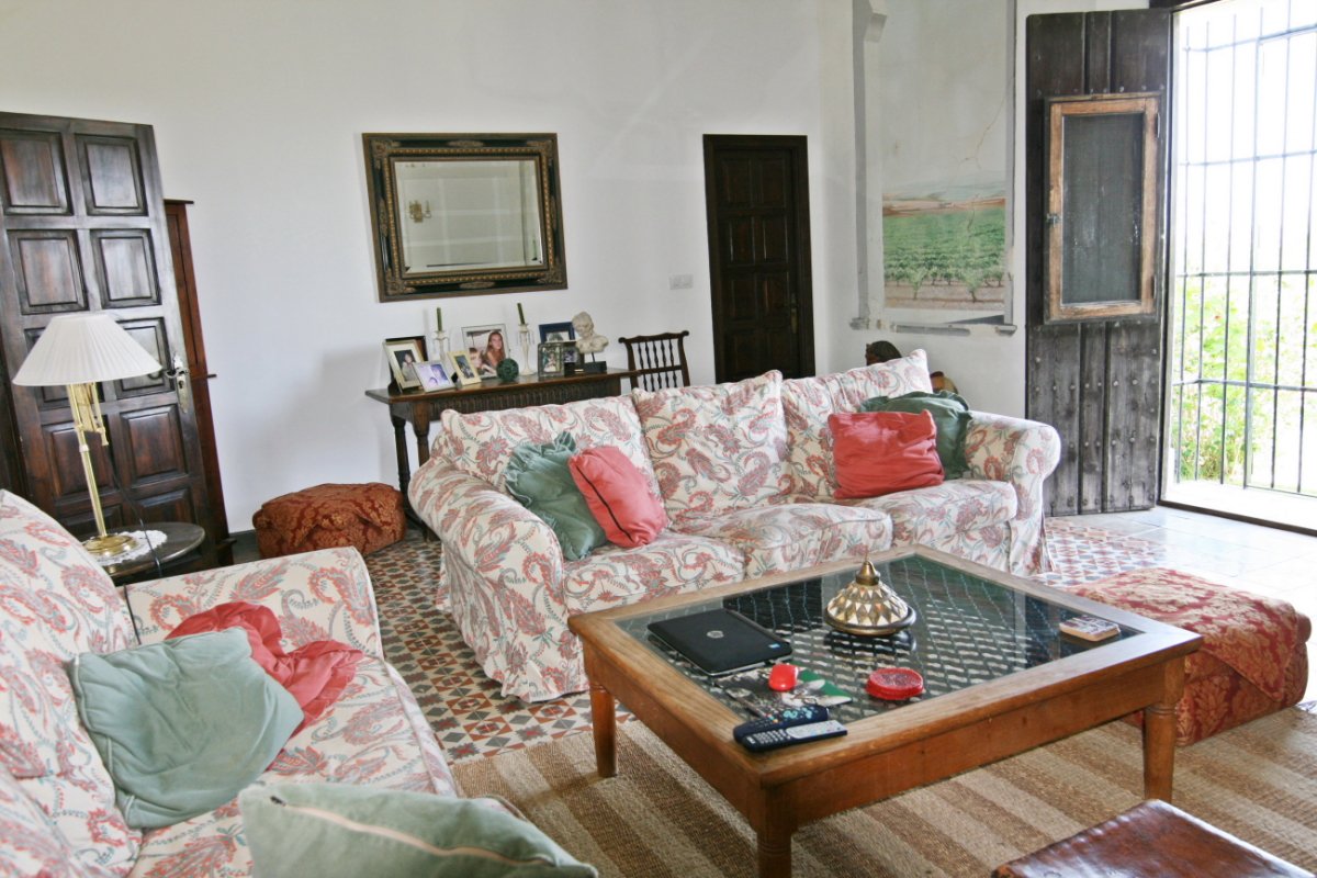 Andaluz Homes
