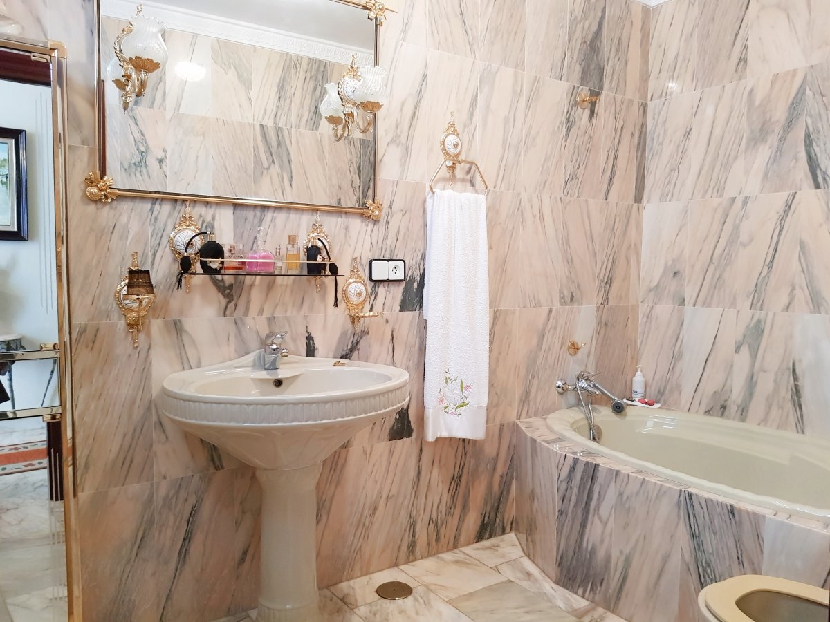 Andaluz Homes