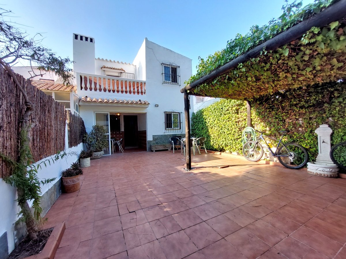 Andaluz Homes