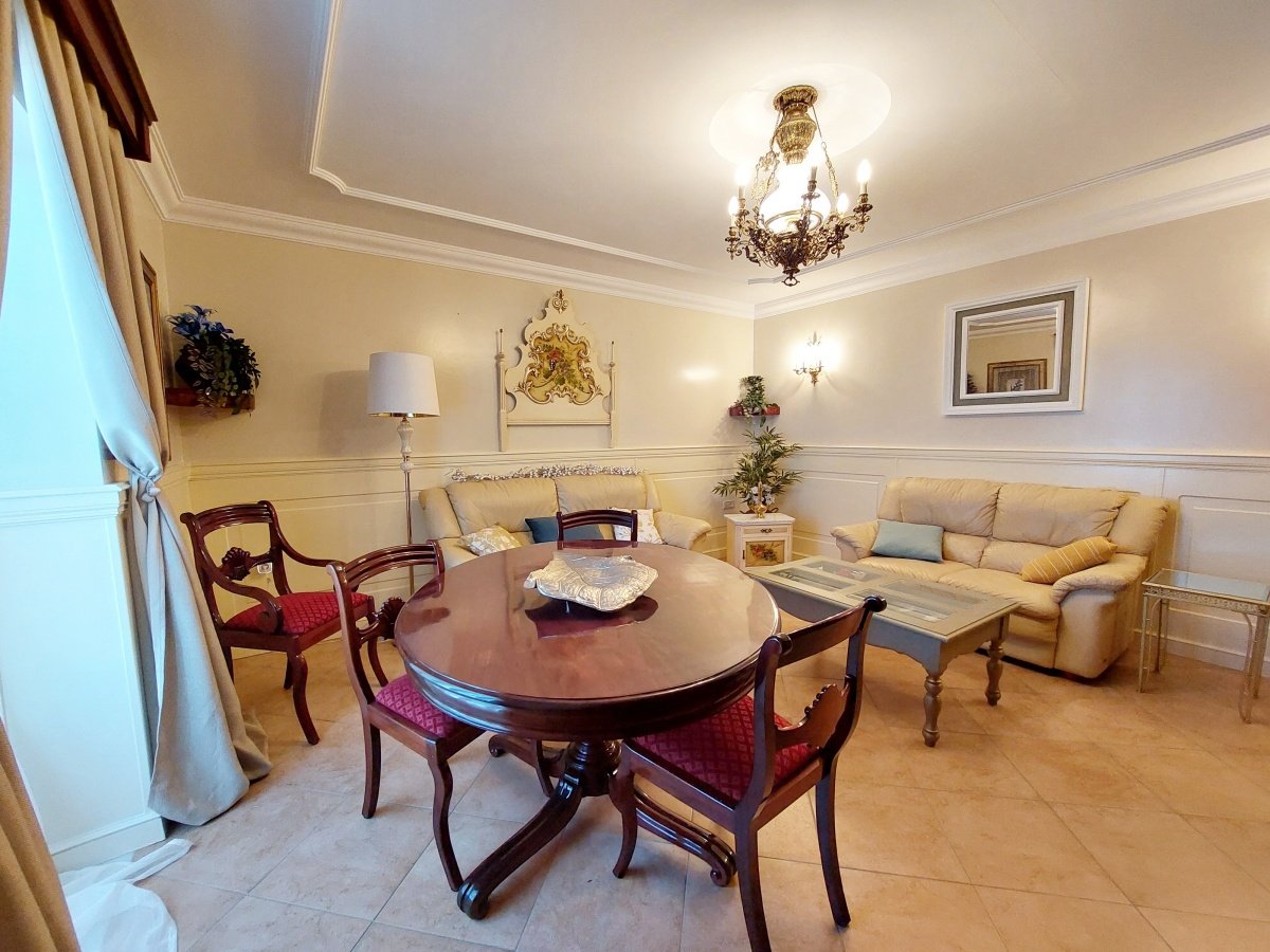 Andaluz Homes