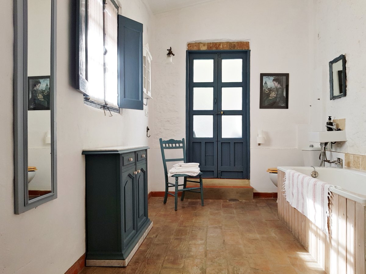 Andaluz Homes