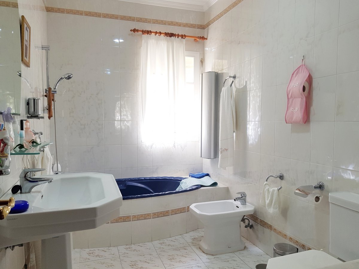 Andaluz Homes