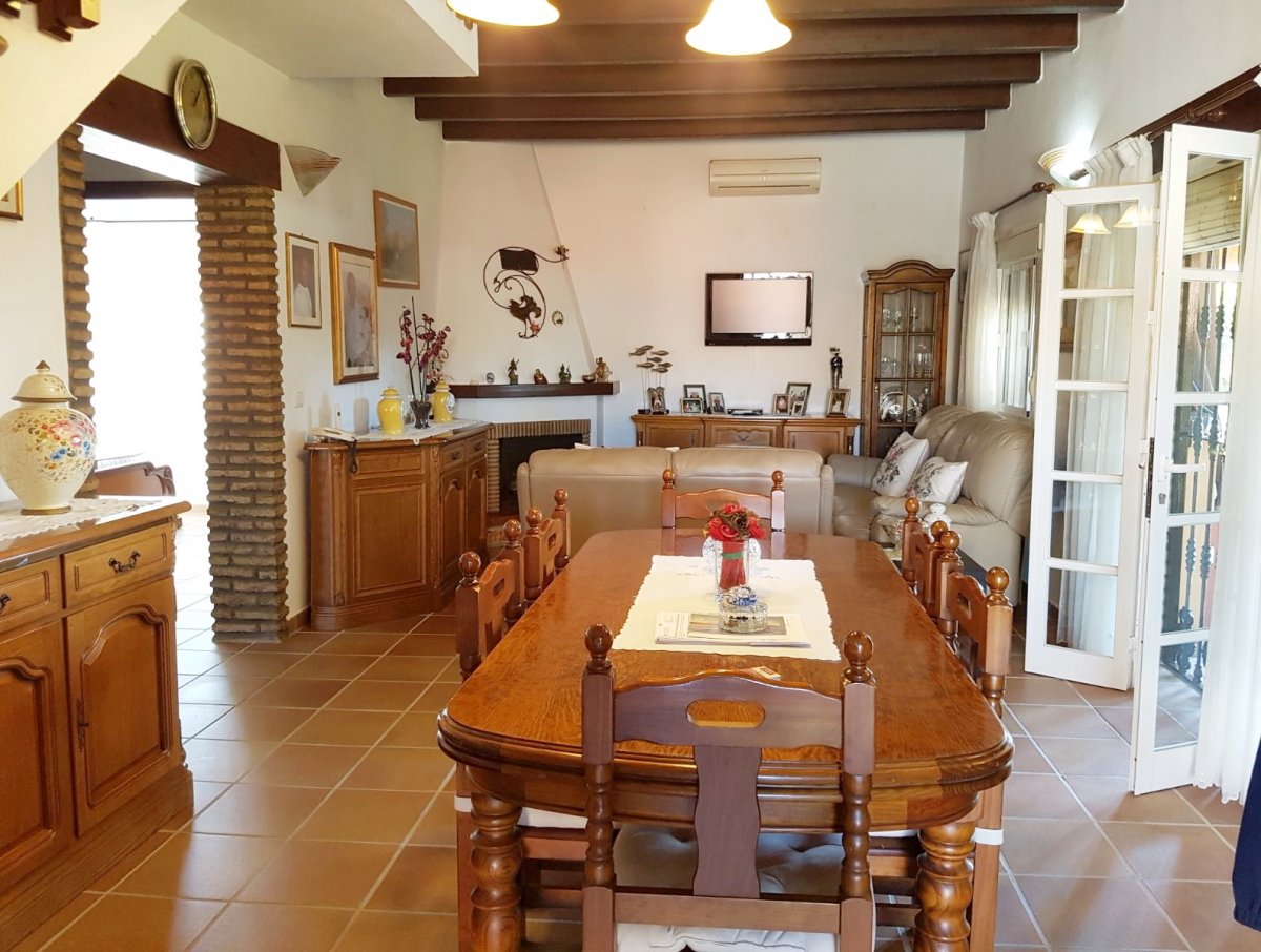Andaluz Homes