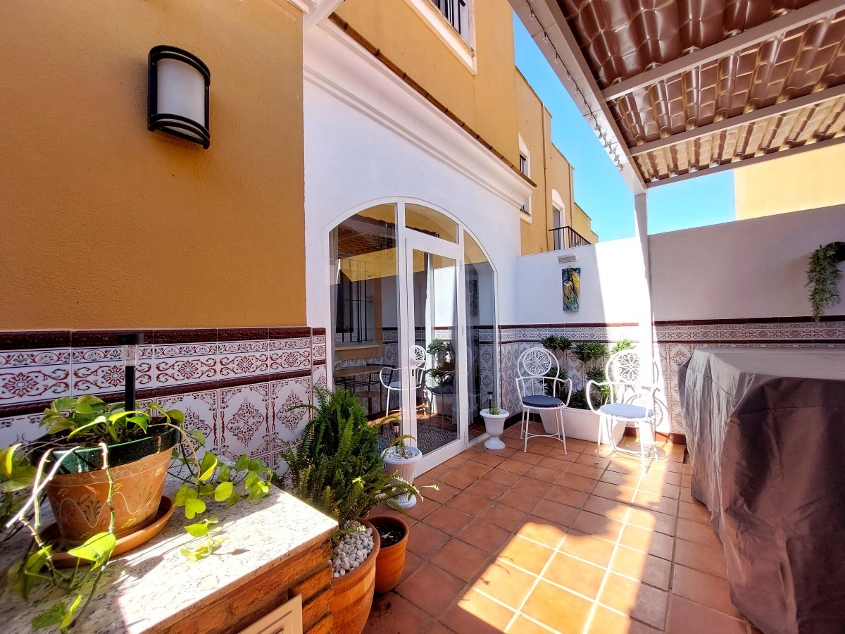 Andaluz Homes