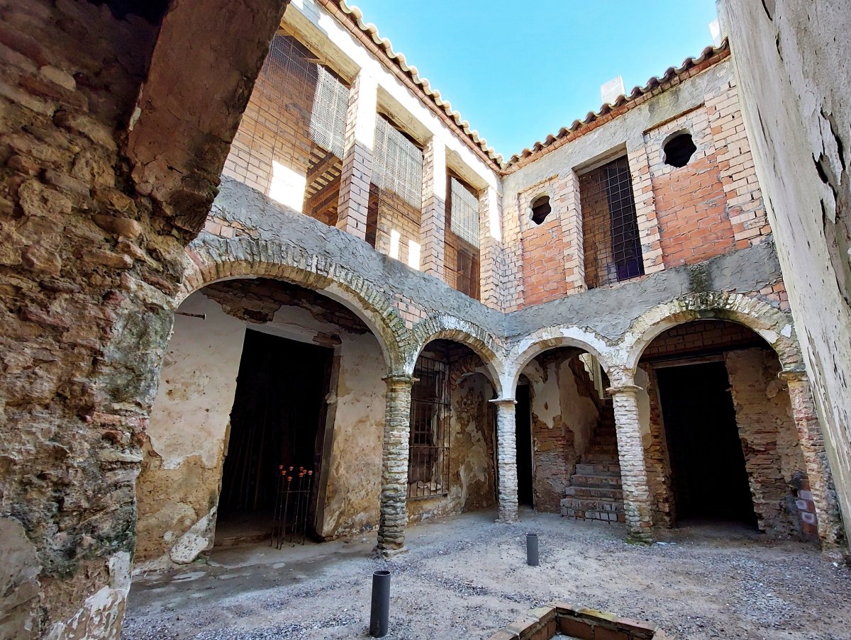 Andaluz Homes