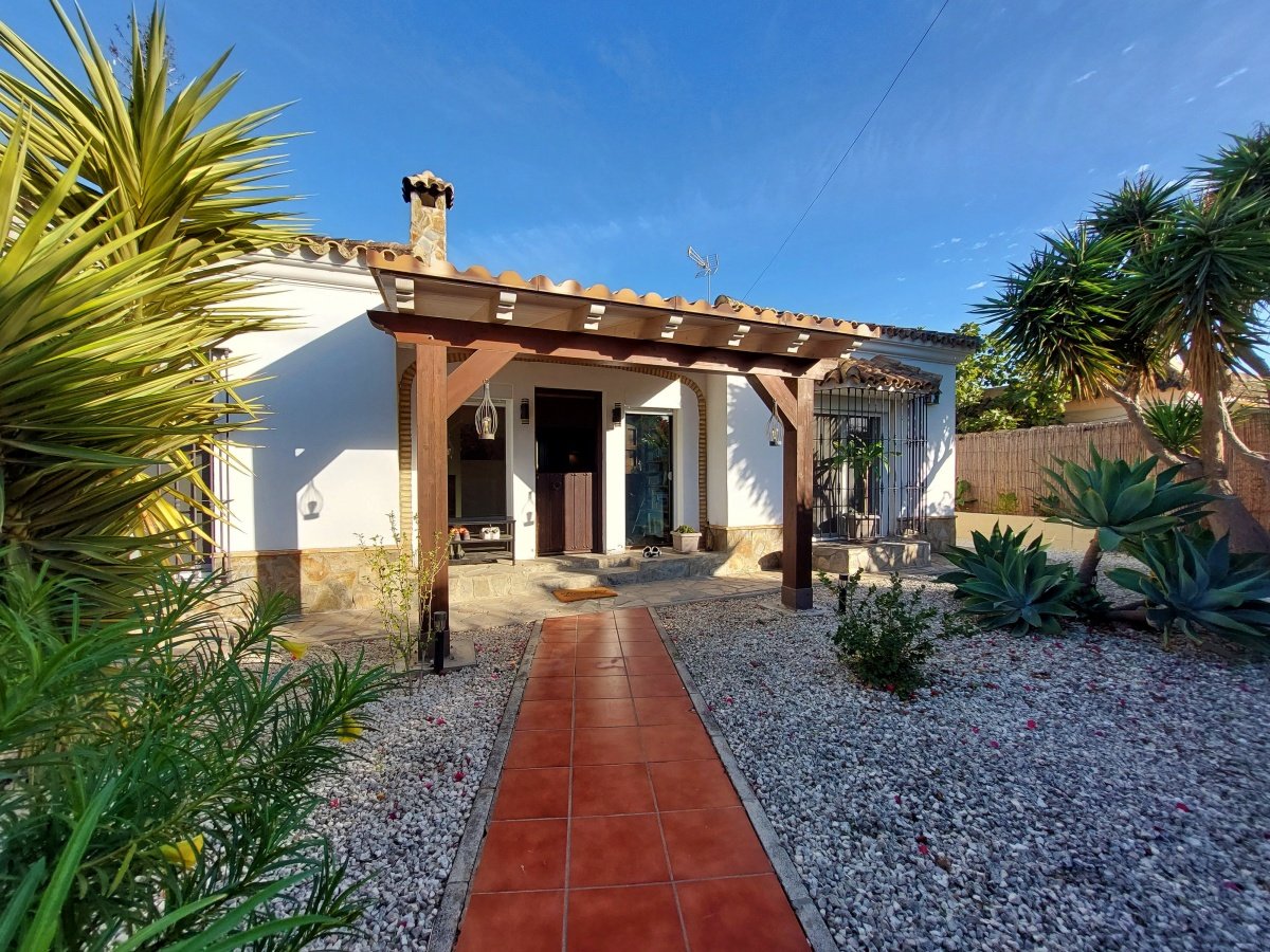 Andaluz Homes