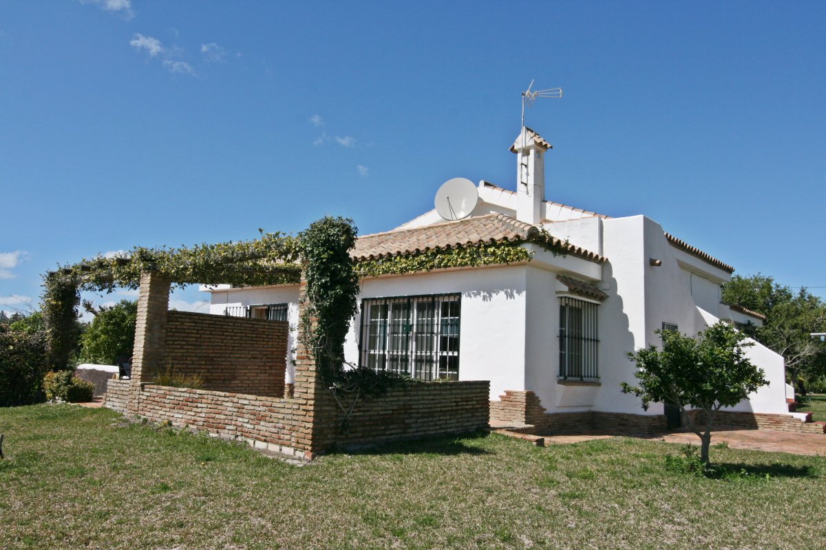 Andaluz Homes
