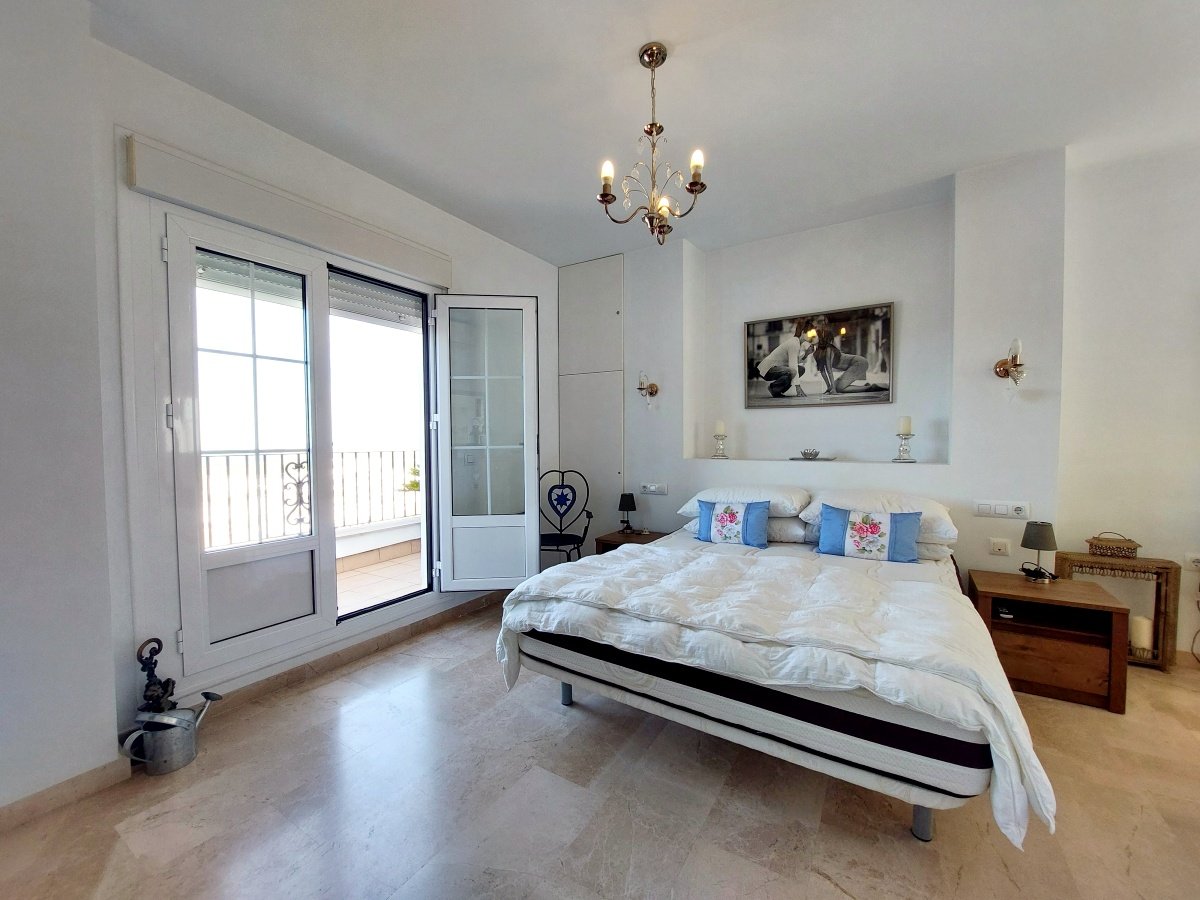 Andaluz Homes