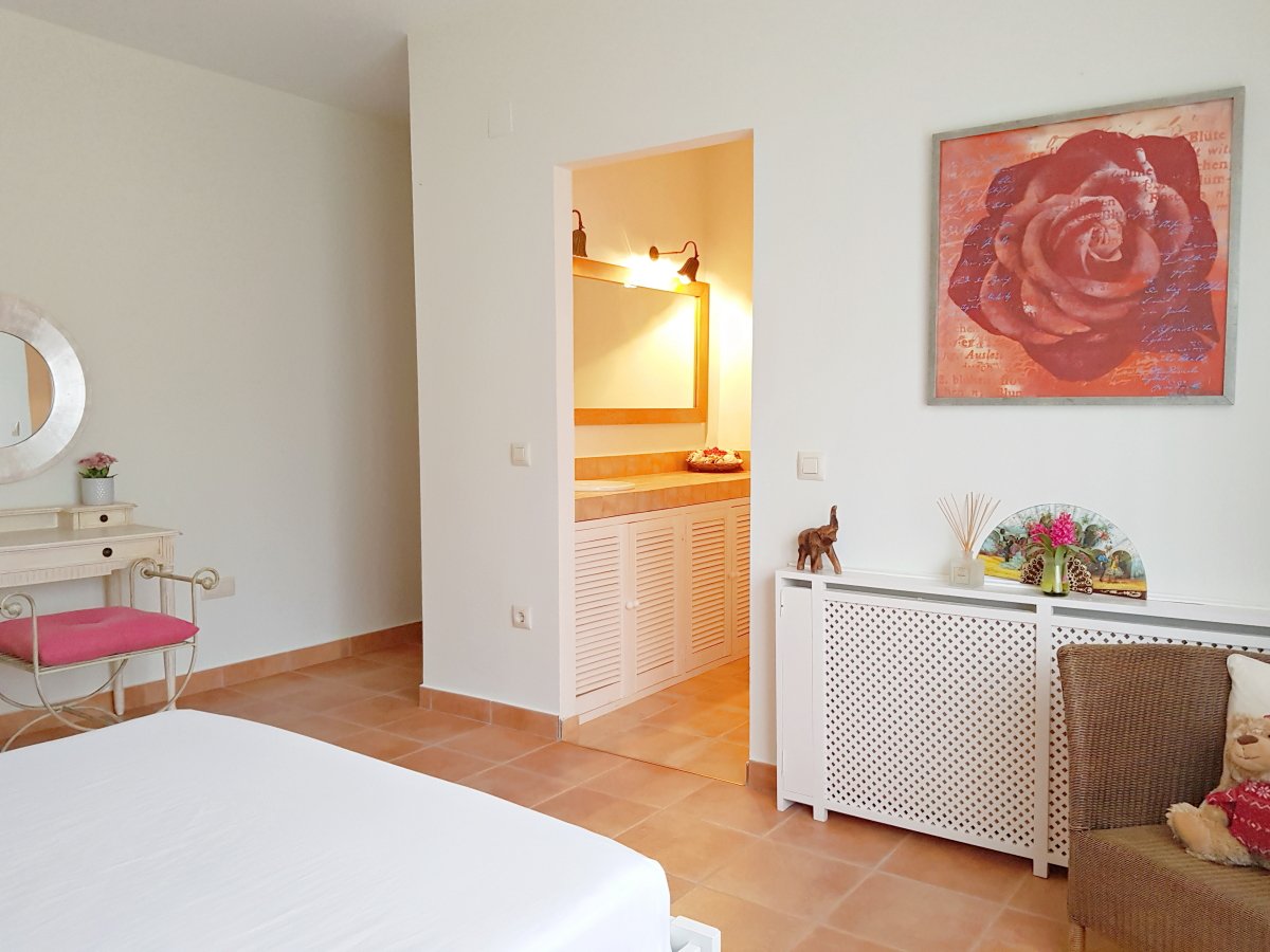 Andaluz Homes