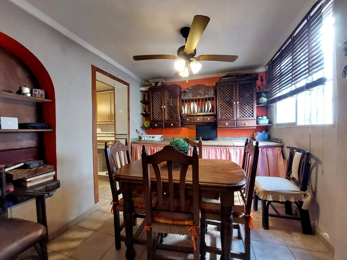 Andaluz Homes