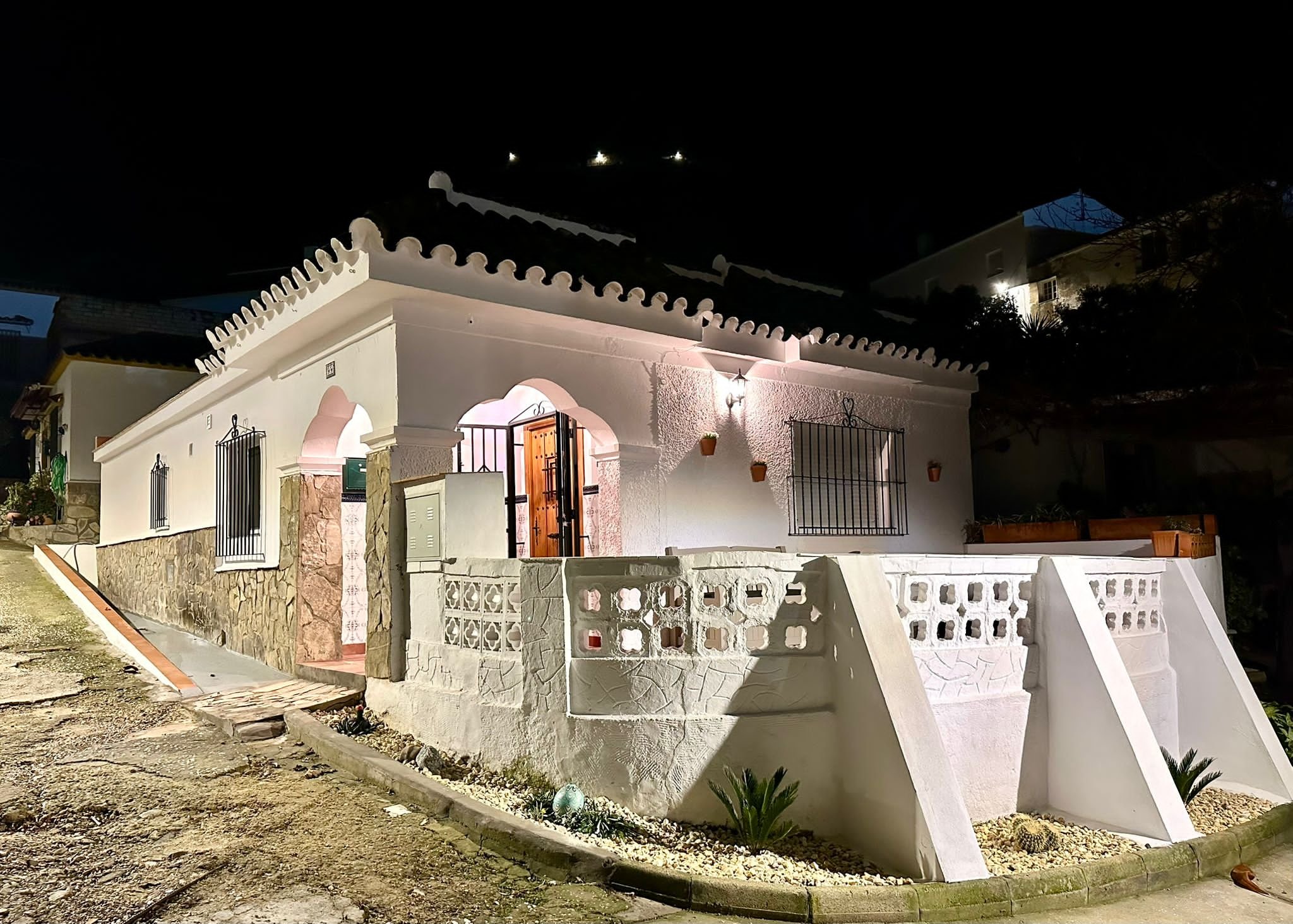 Andaluz Homes