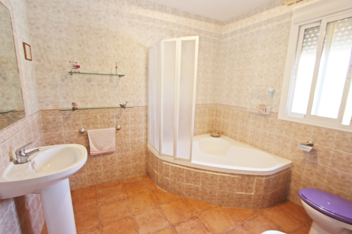 Andaluz Homes