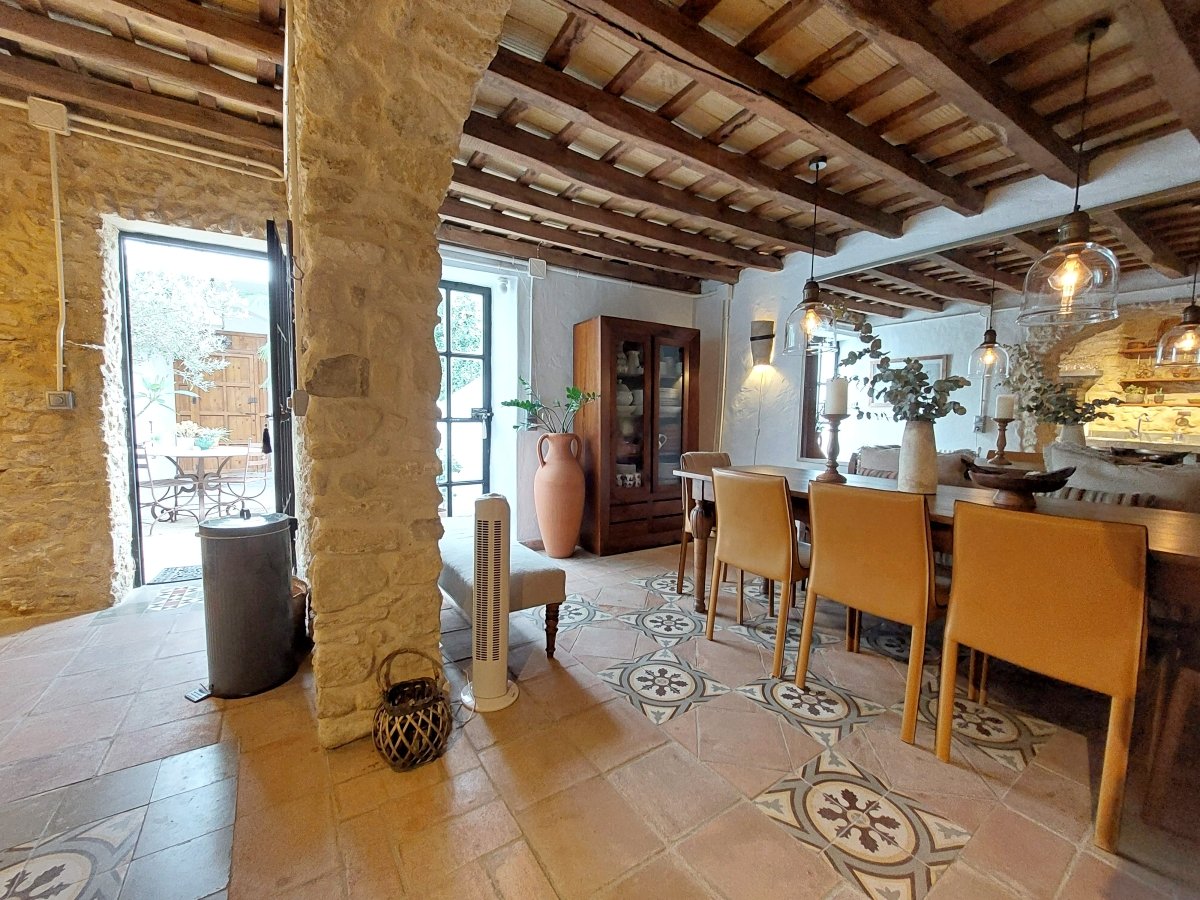 Andaluz Homes