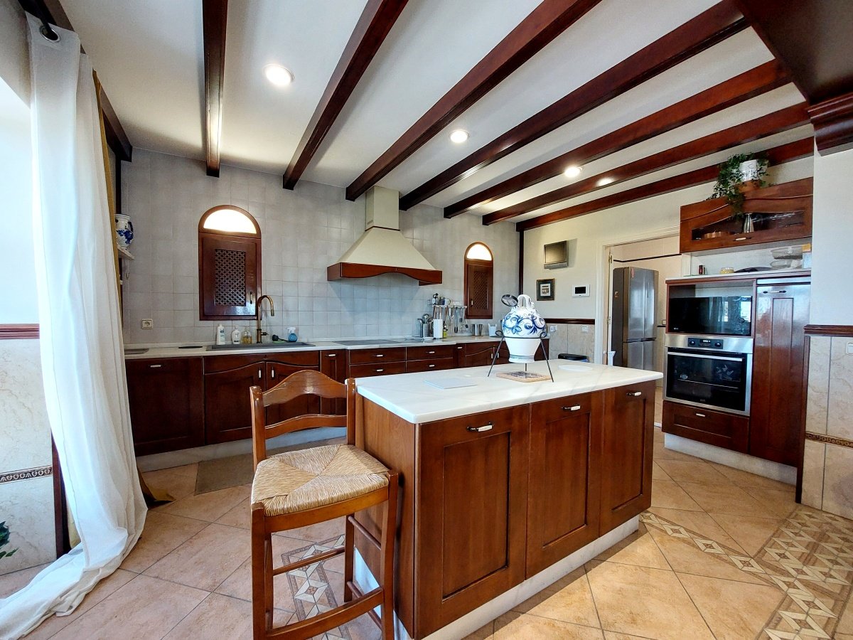 Andaluz Homes