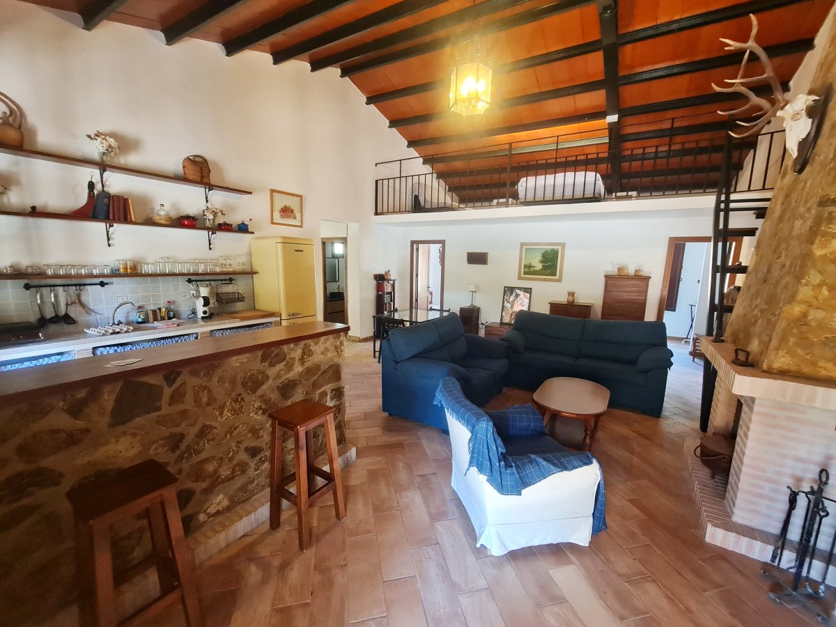 Andaluz Homes