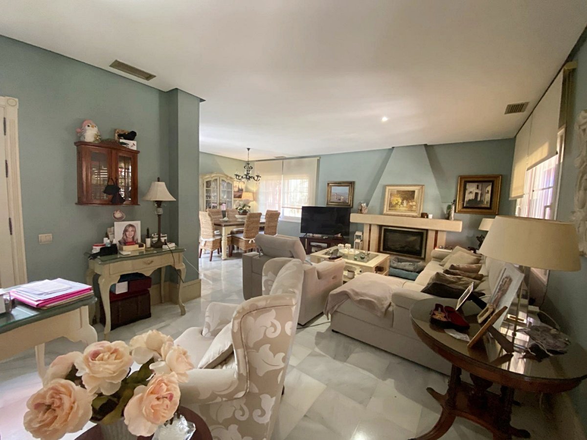 Andaluz Homes