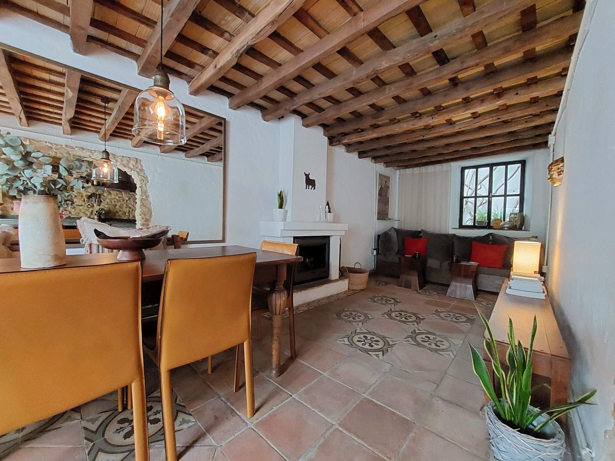 Andaluz Homes