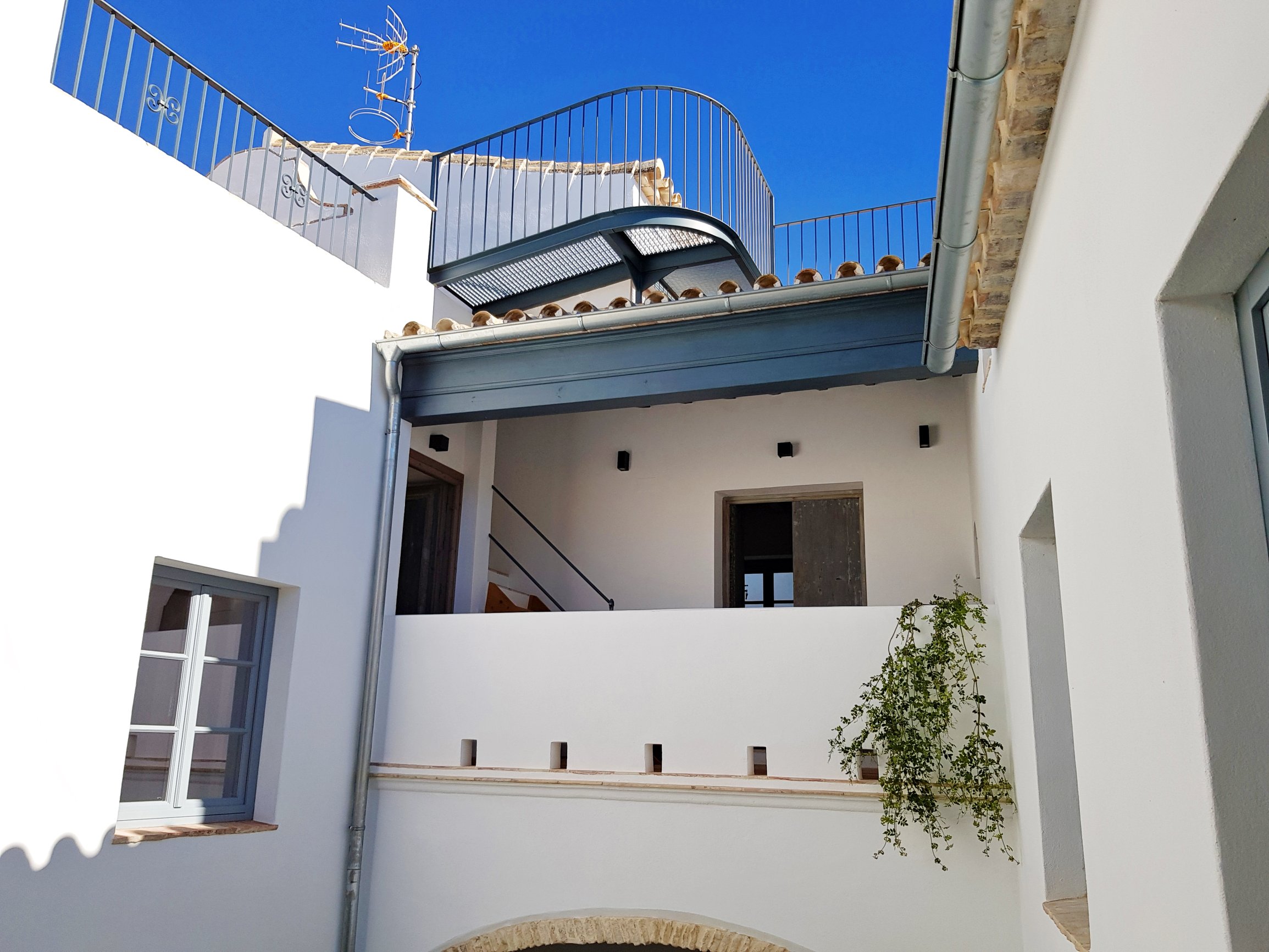 Andaluz Homes