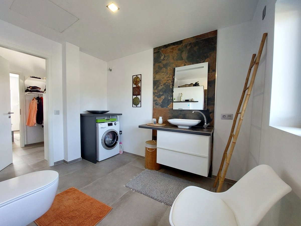 Andaluz Homes