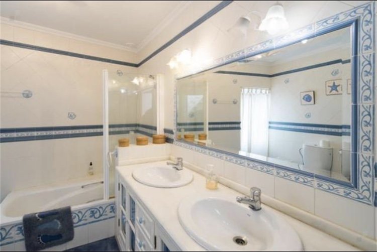Andaluz Homes