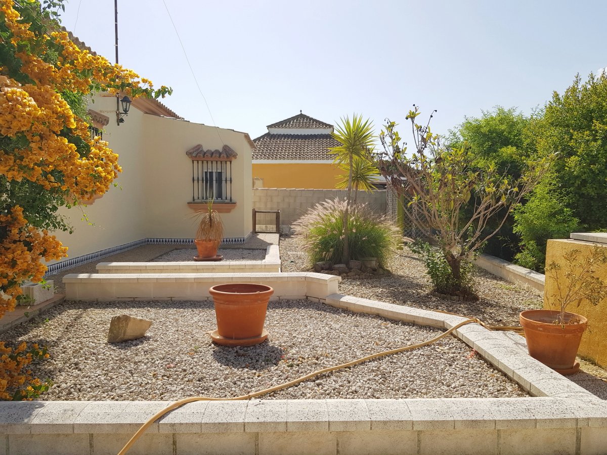 Andaluz Homes