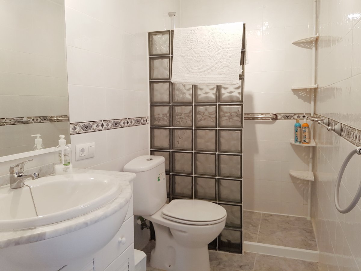 Andaluz Homes