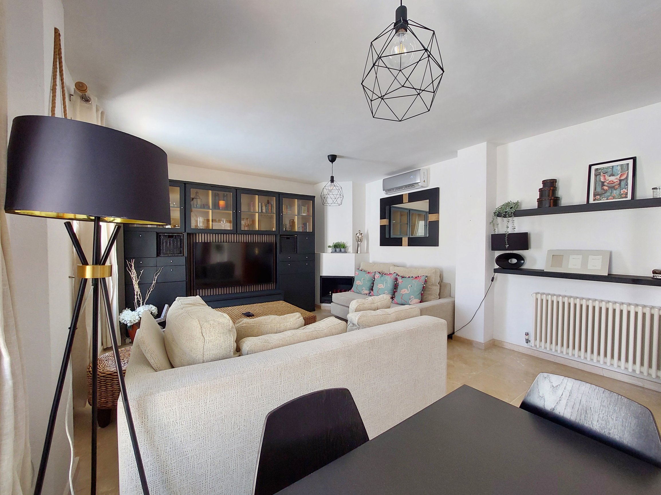 Andaluz Homes