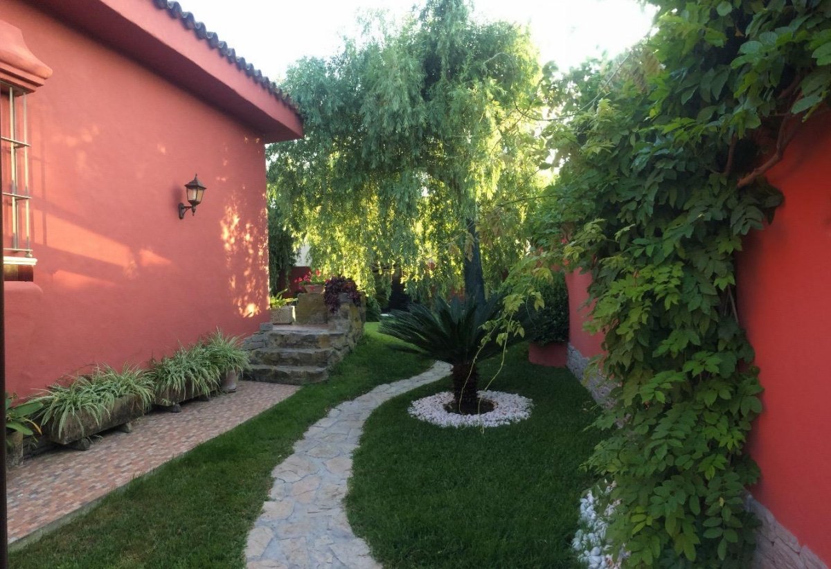 Andaluz Homes