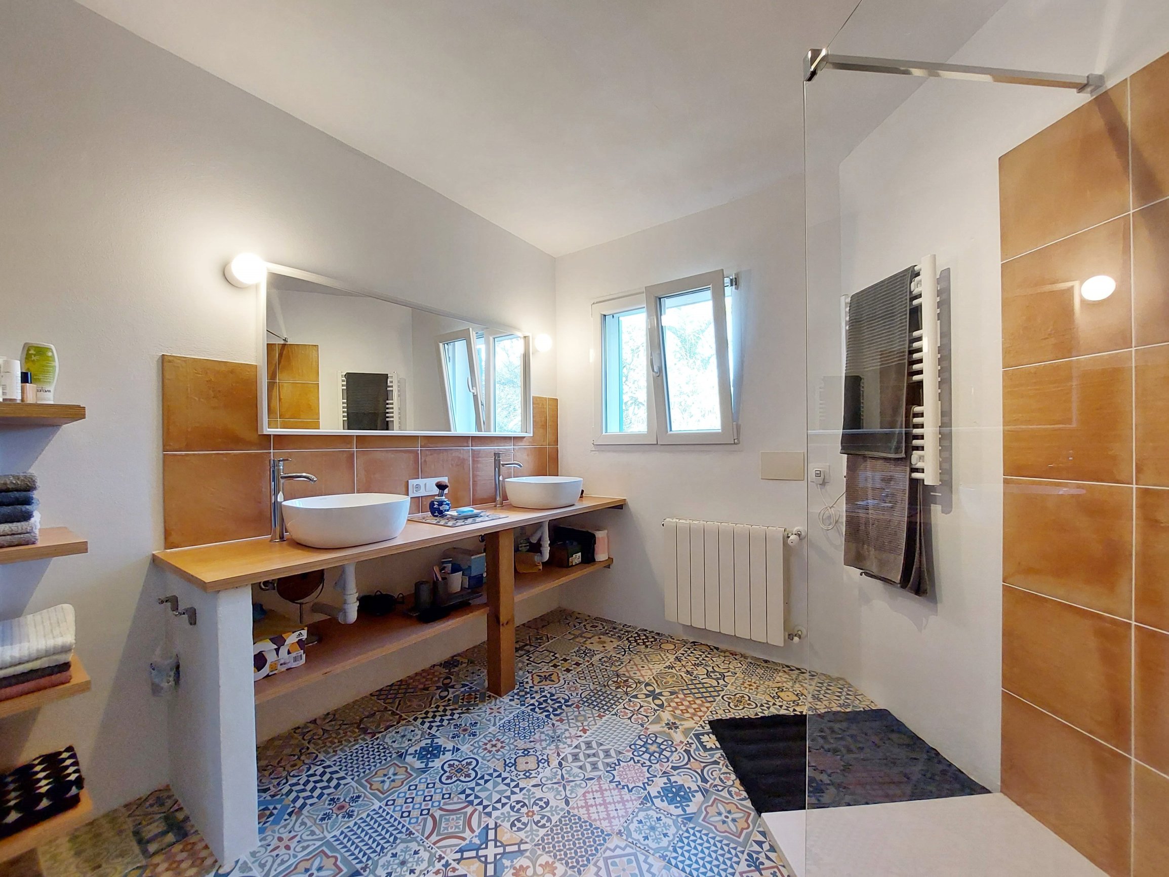 Andaluz Homes