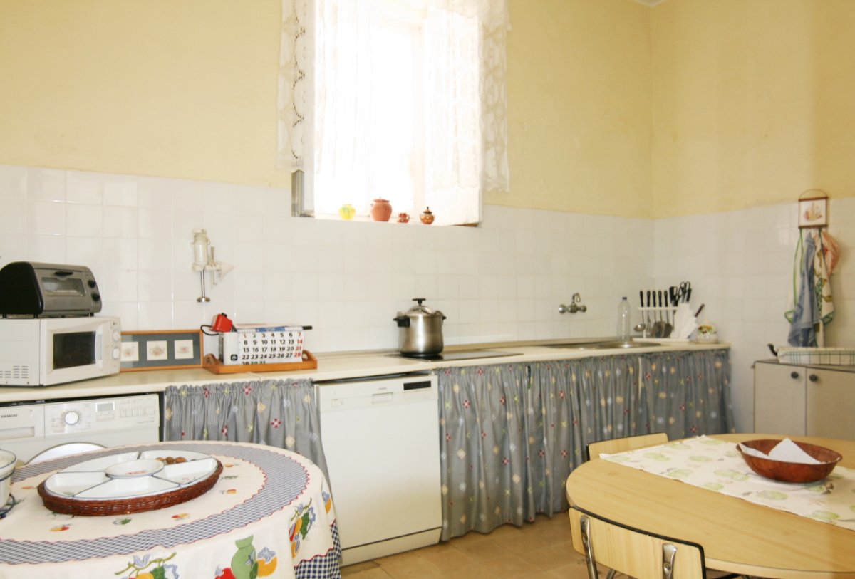 Andaluz Homes