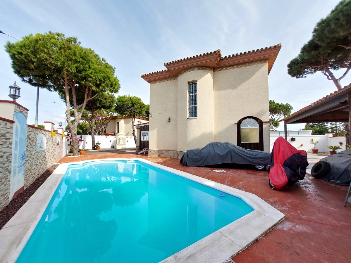 Andaluz Homes