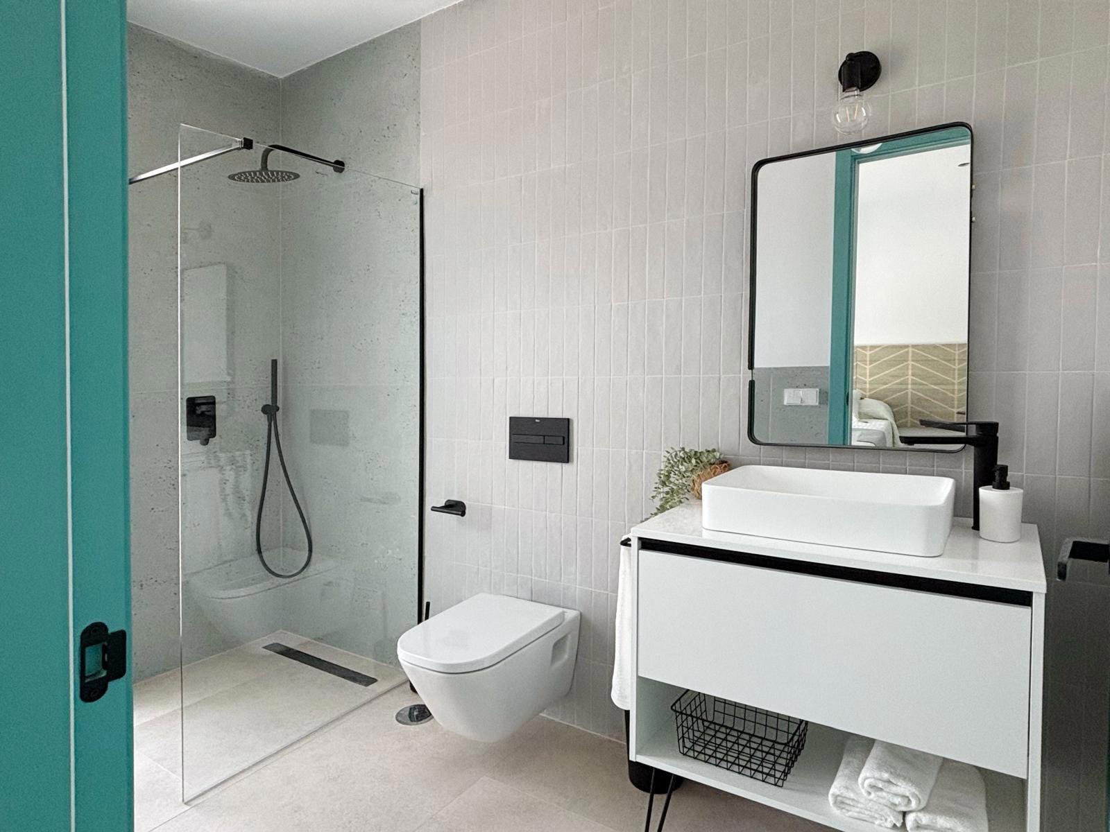 Andaluz Homes
