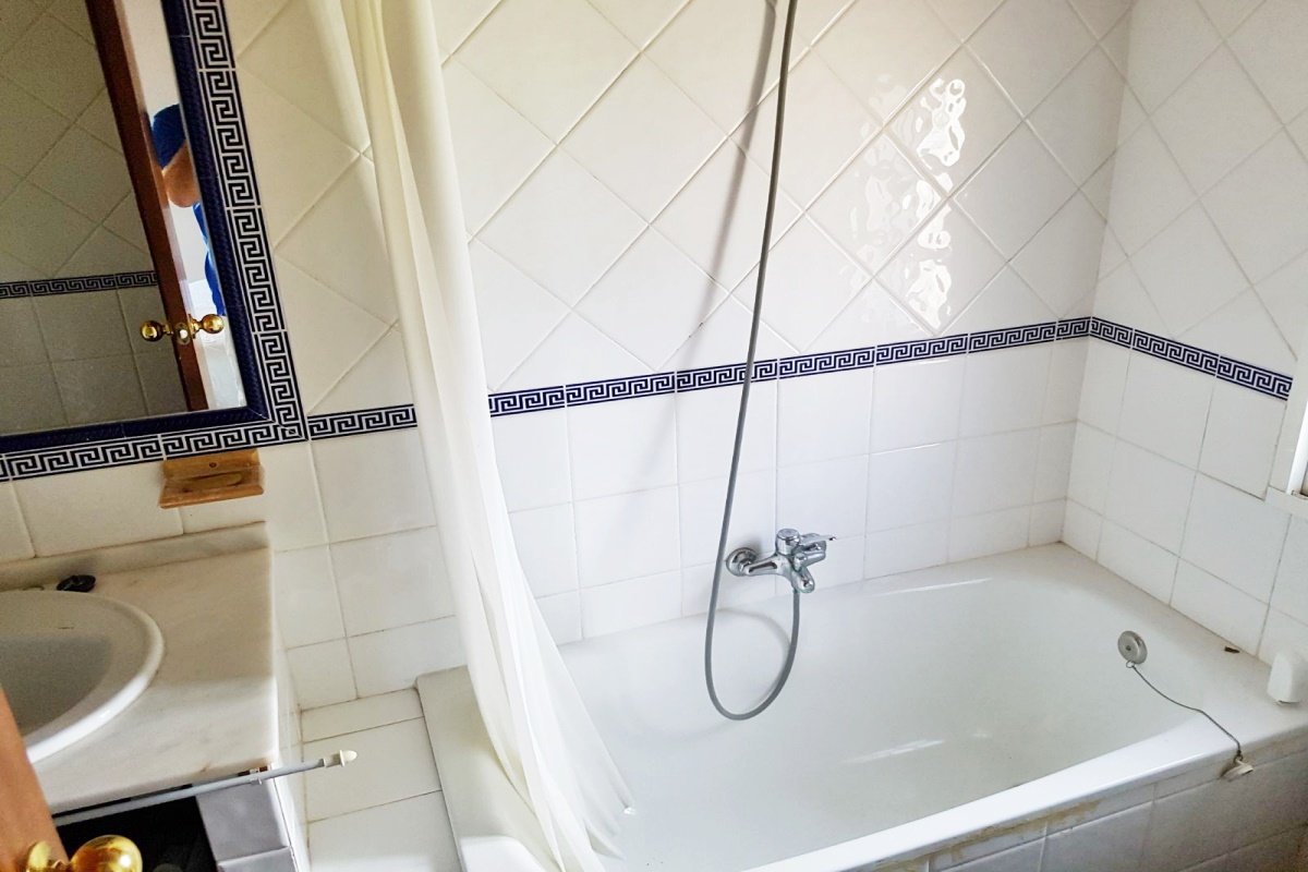 Andaluz Homes