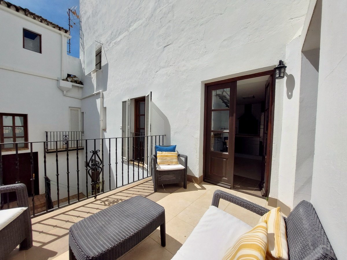 Andaluz Homes
