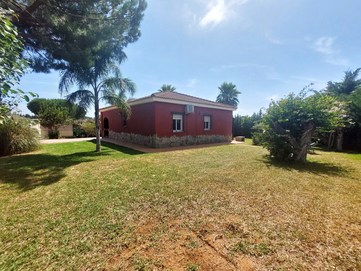 Andaluz Homes