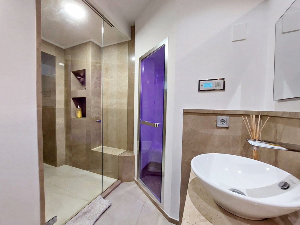 Andaluz Homes
