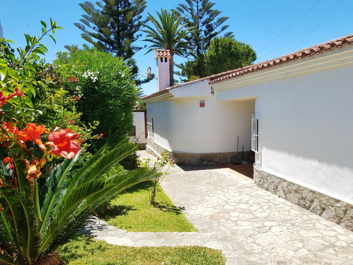 Andaluz Homes