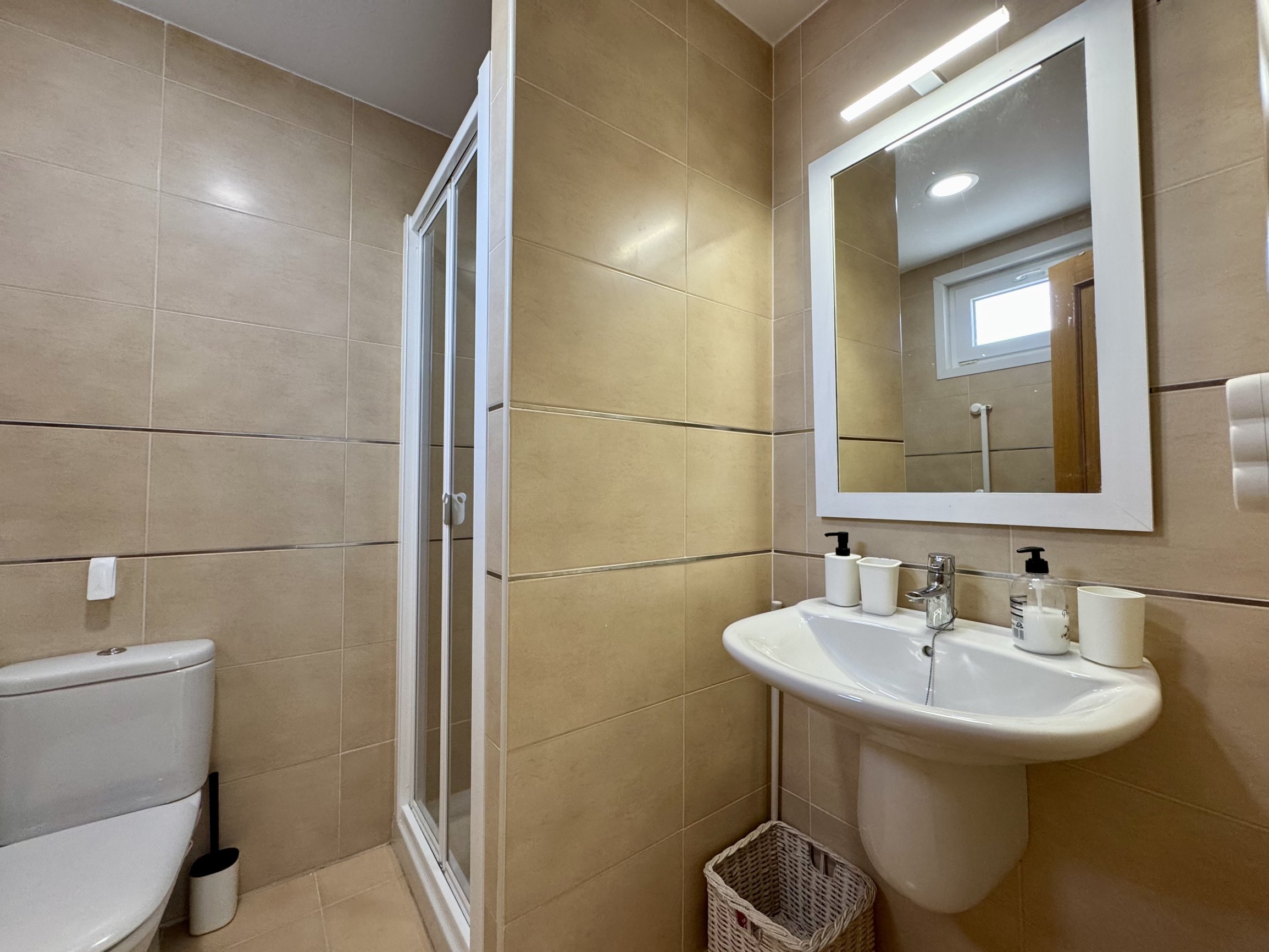Andaluz Homes