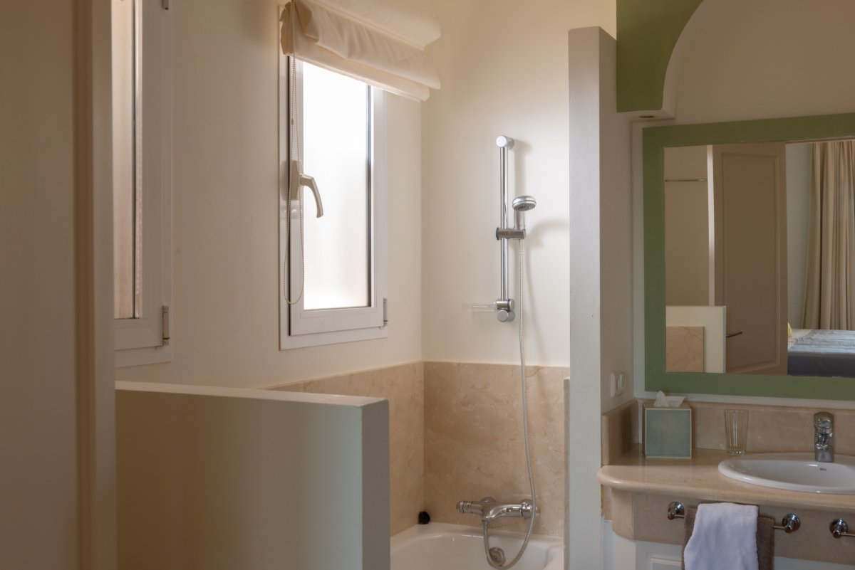 Andaluz Homes