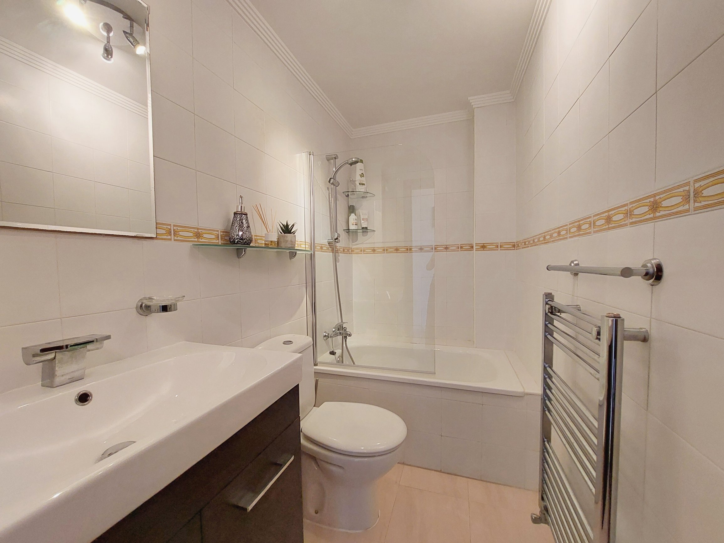 Andaluz Homes