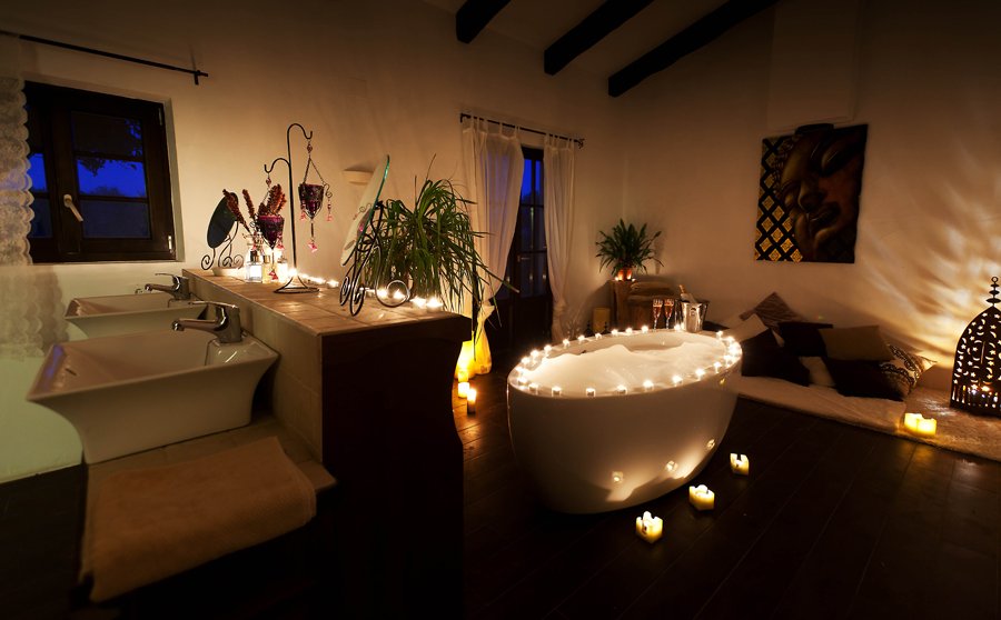 Andaluz Homes