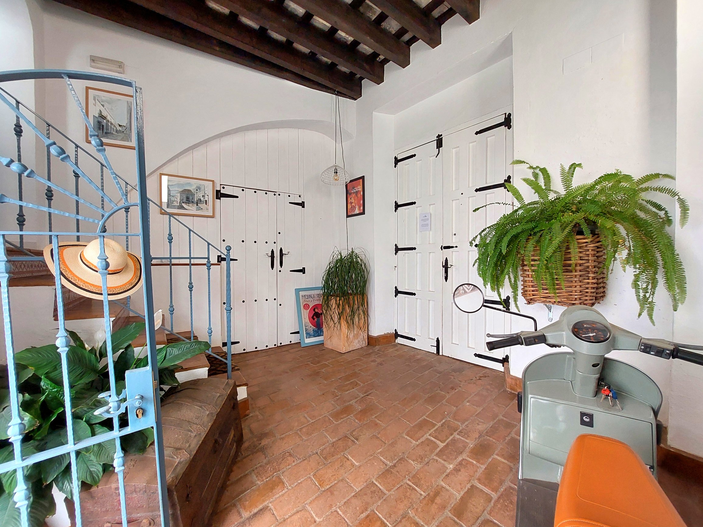 Andaluz Homes