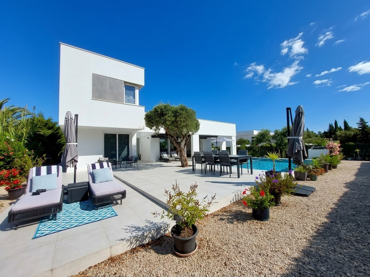 Andaluz Homes