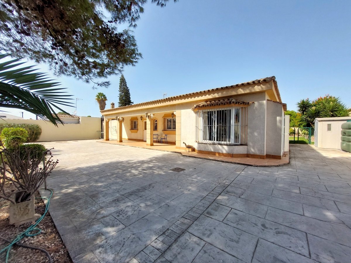Andaluz Homes