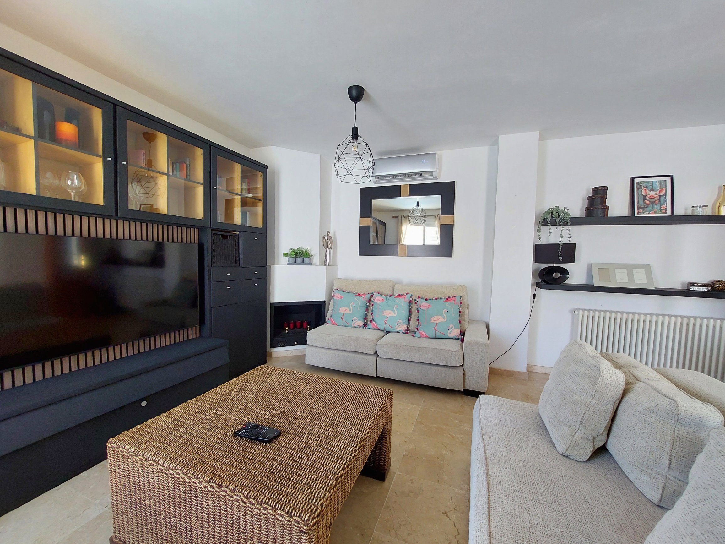 Andaluz Homes