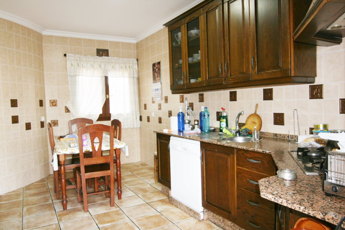 Andaluz Homes