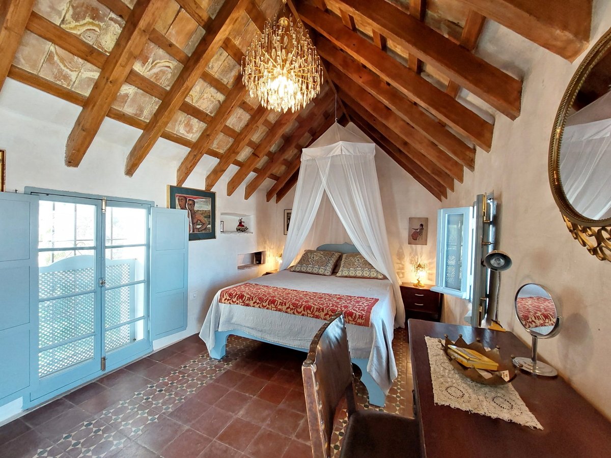 Andaluz Homes
