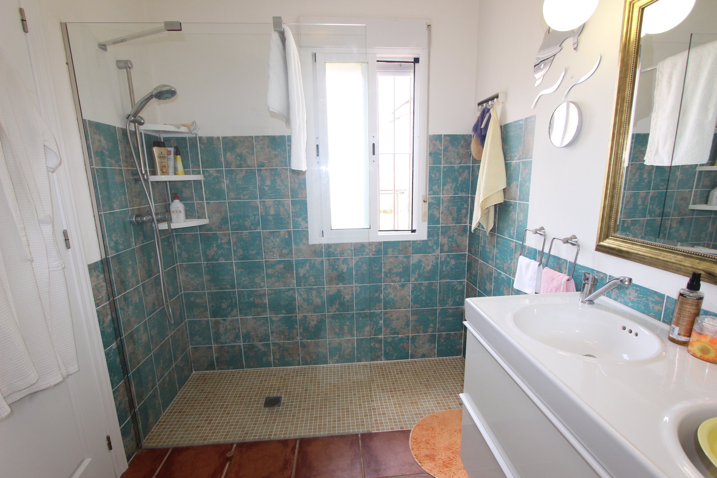Andaluz Homes