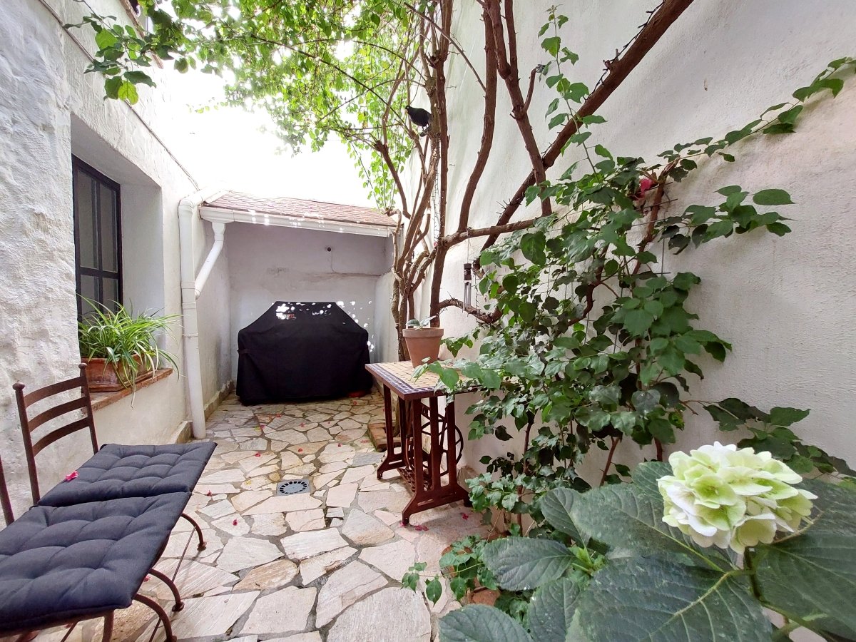 Andaluz Homes